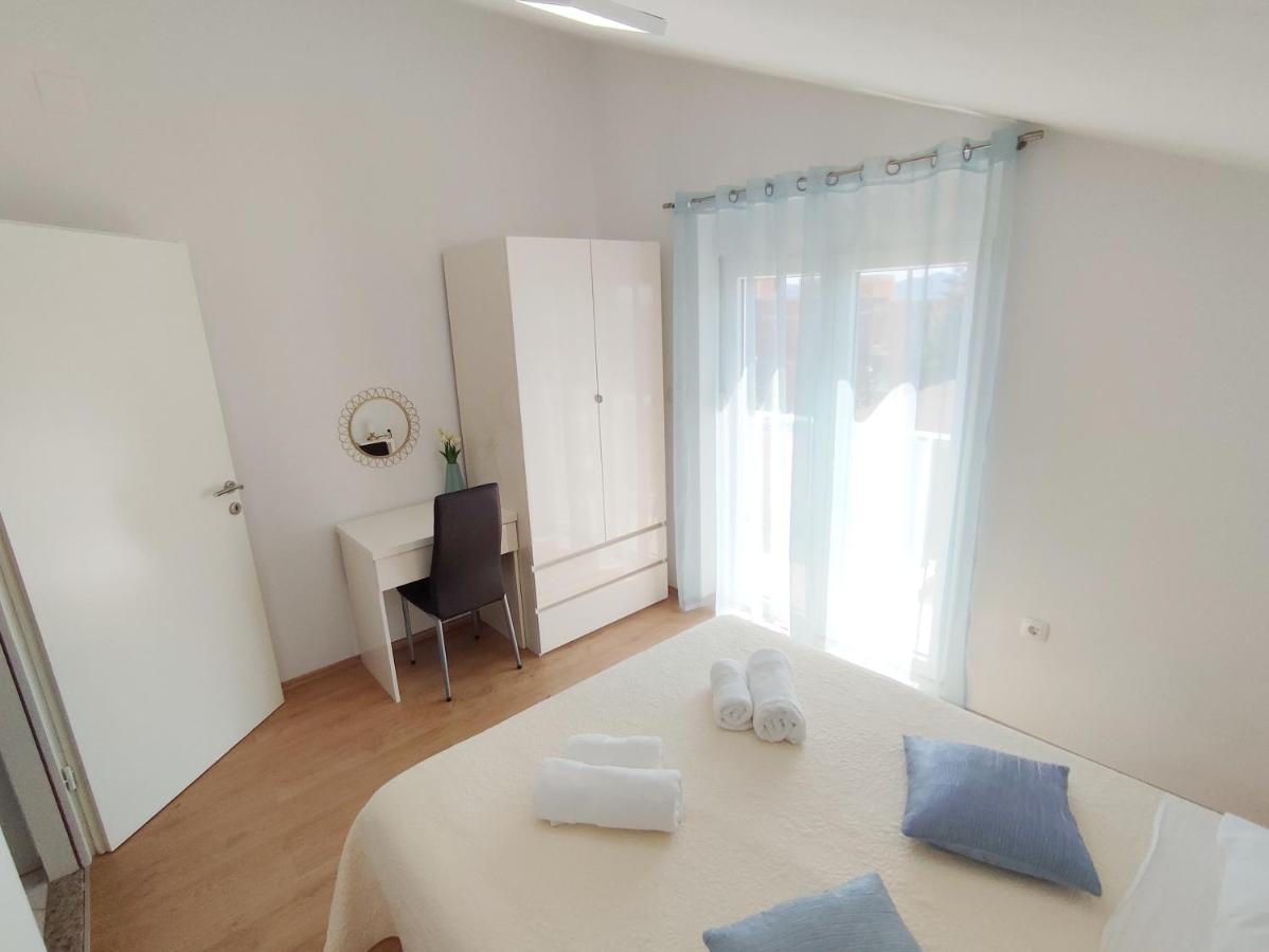 Apartment Prominac Zadar Exterior foto